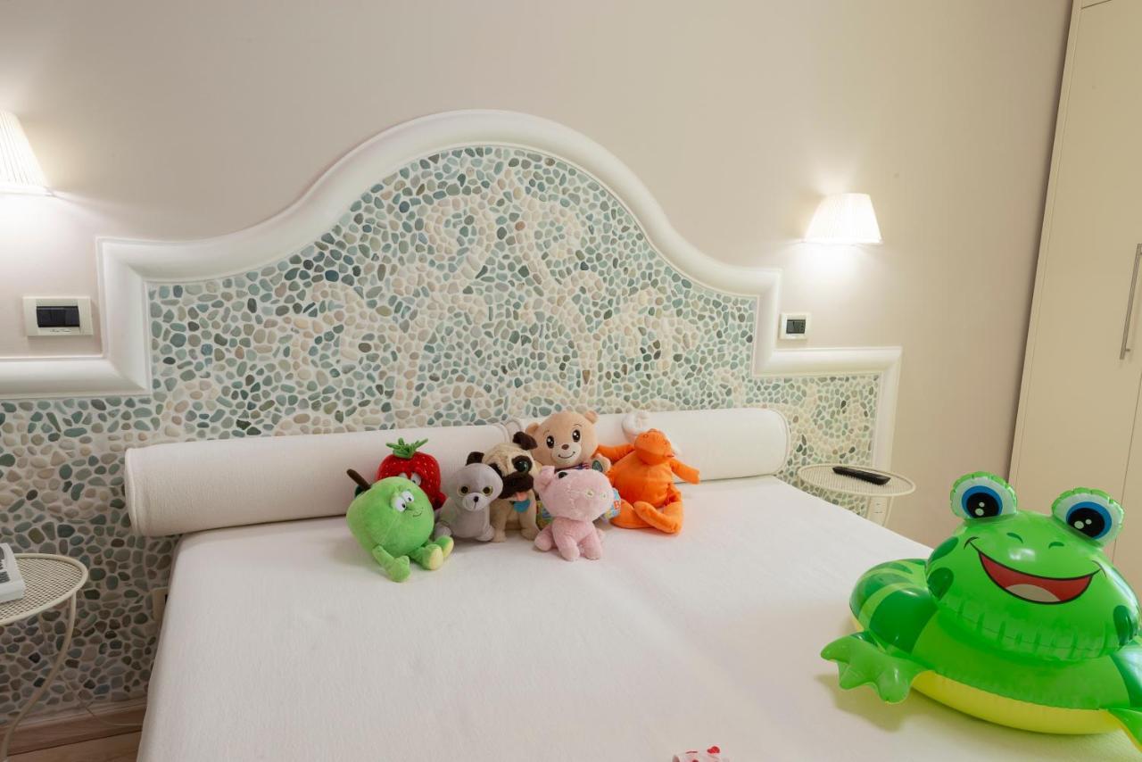 Hotel Dino San Benedetto del Tronto Exterior foto