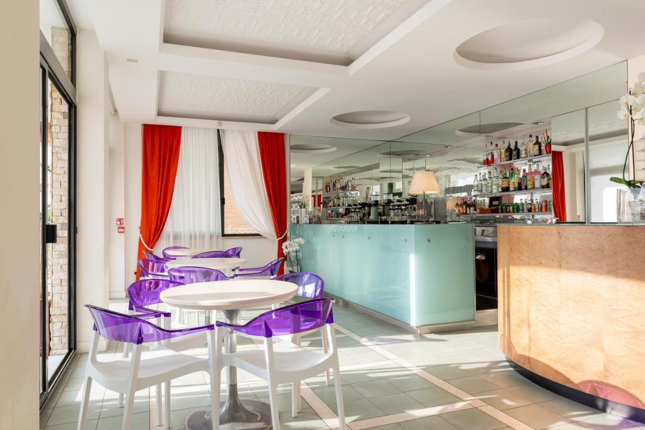 Hotel Dino San Benedetto del Tronto Exterior foto